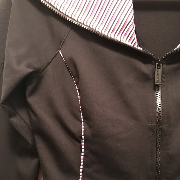 Bebe Sport Black Jacket with White Collar Pink & Black Stripes Ruched Bottom - Picture 5 of 10